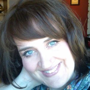 Meet your Posher, Kendra